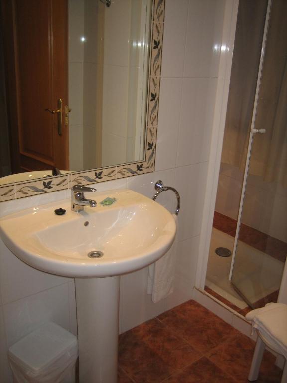 Hotel Chane La Puebla De Alfinden Quarto foto
