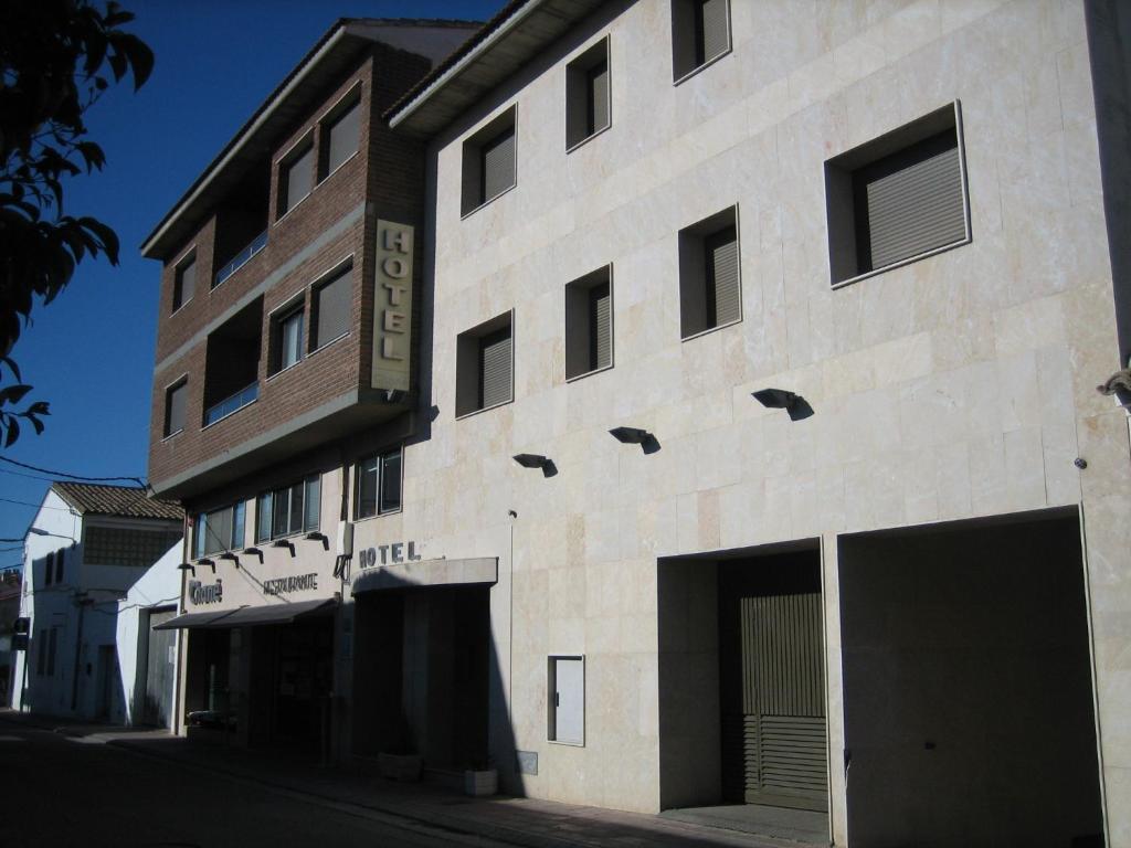 Hotel Chane La Puebla De Alfinden Exterior foto